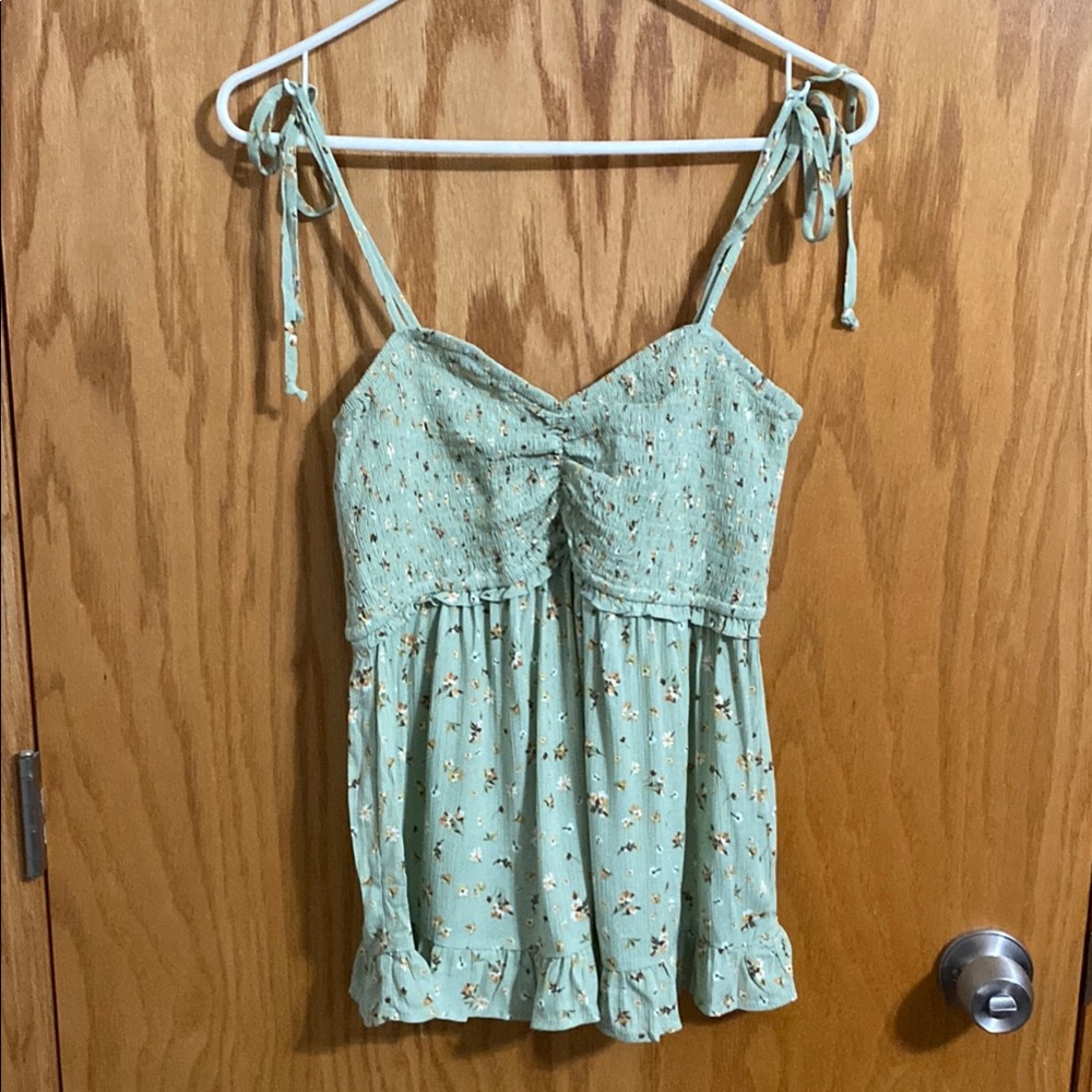 Hem & Thread Green Floral Top